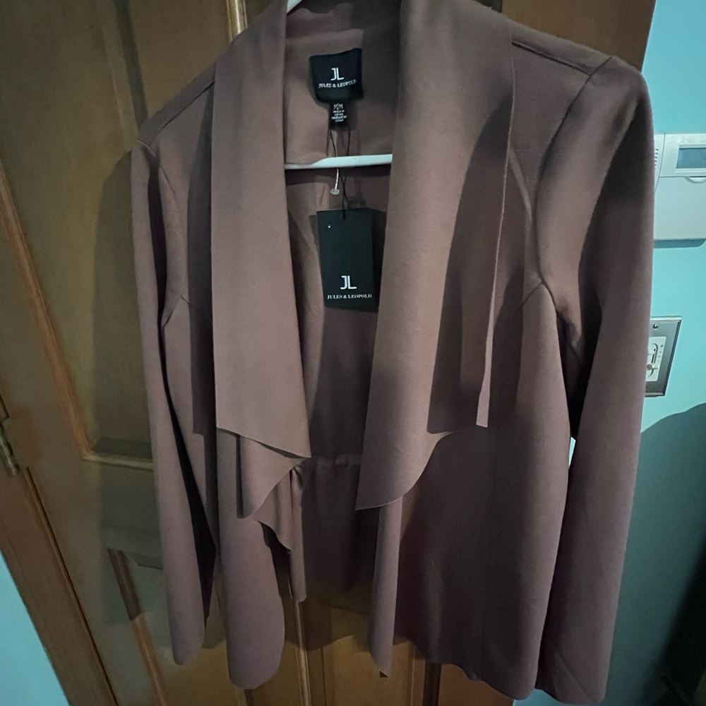 Light coat